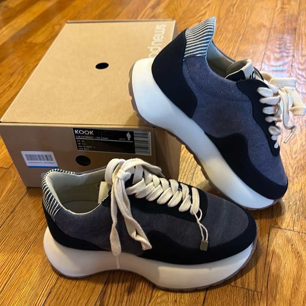 Good News Kook Sneakers